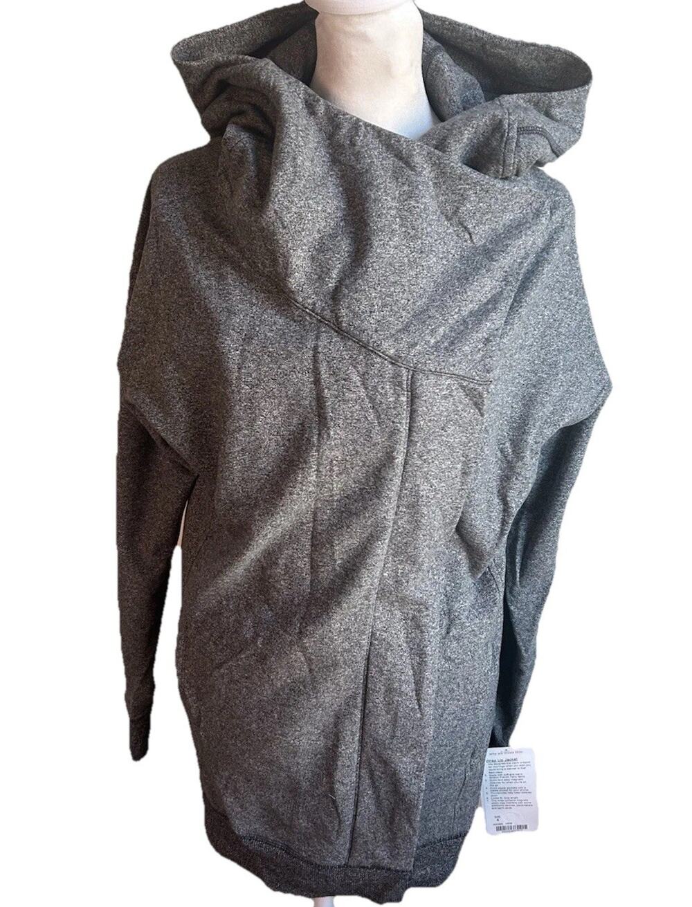 Lululemon Wrap Up Jacket Womens 4 Hooded Long Zip Magnetic Close NWT Active
